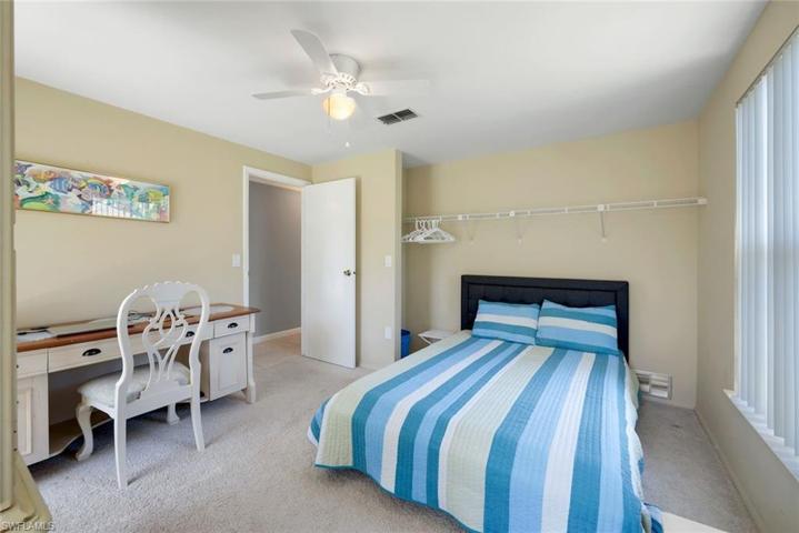 225 Pebble Beach CIR, NAPLES FL 34113
