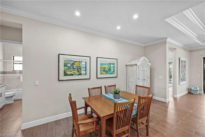 745  109th N AVE, Naples, FL 34108
