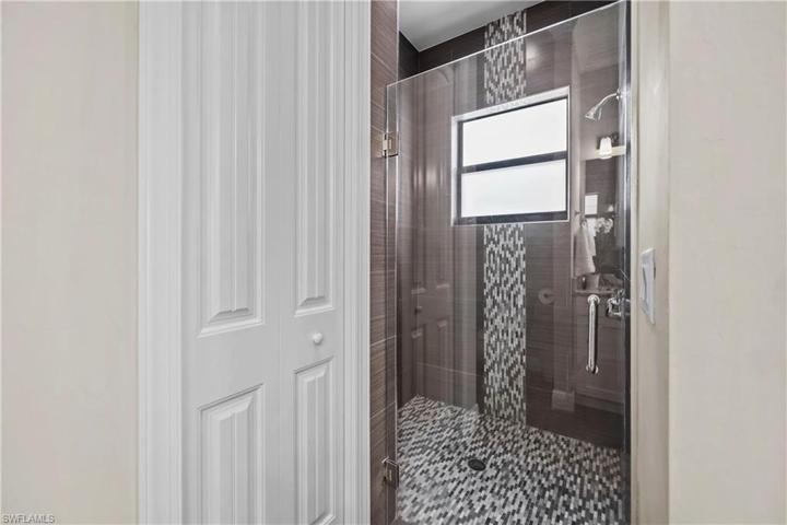 745  109th N AVE, Naples, FL 34108