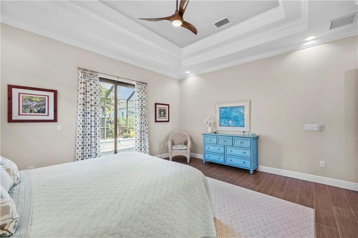 745  109th N AVE, Naples, FL 34108