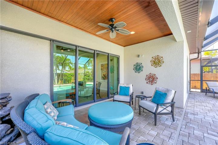 745  109th N AVE, Naples, FL 34108