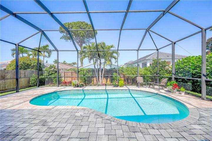 745  109th N AVE, Naples, FL 34108
