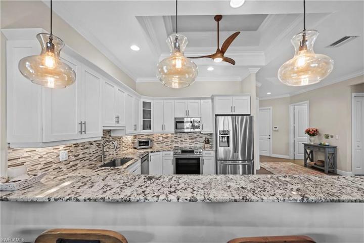 745  109th N AVE, Naples, FL 34108