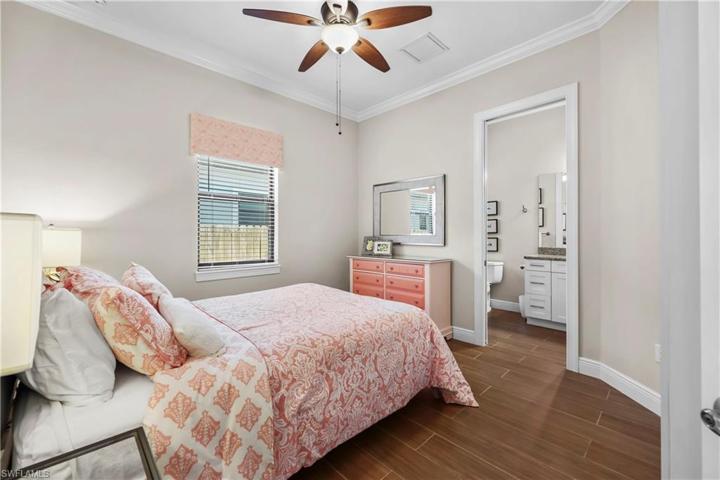 745  109th N AVE, Naples, FL 34108