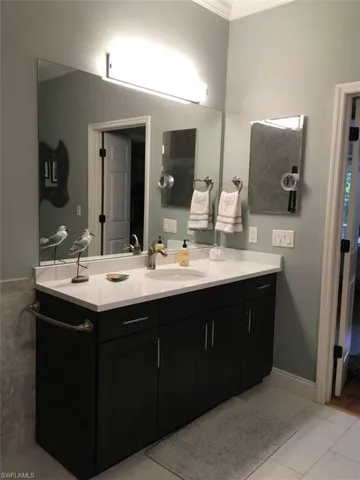 4695 Winged Foot Ct 102, Naples, Florida 34112