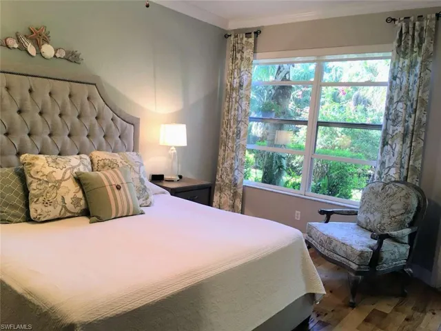4695 Winged Foot Ct 102, Naples, Florida 34112