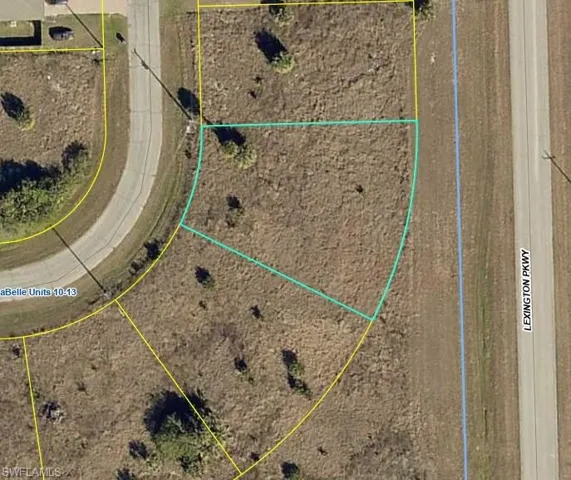 517  Ella Jean  PL, Labelle, FL 33935