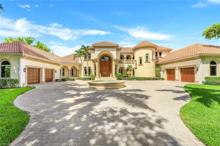 1030 Galleon Dr, Naples, Florida 34102