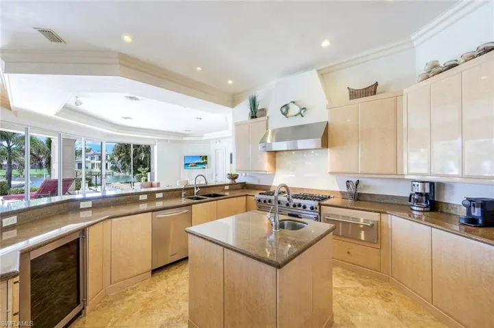 1030 Galleon Dr, Naples, Florida 34102
