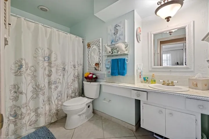1500  Popham  DR, Fort Myers, FL 33919