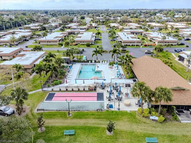 1500  Popham  DR, Fort Myers, FL 33919
