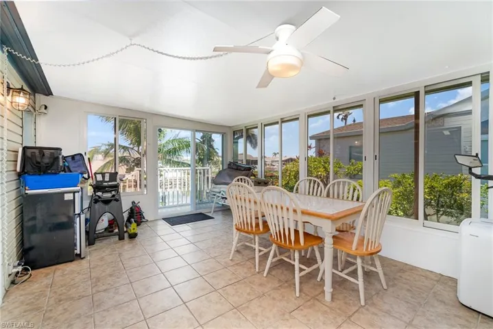 17521 Primrose Ct, Fort Myers Beach, Florida 33931