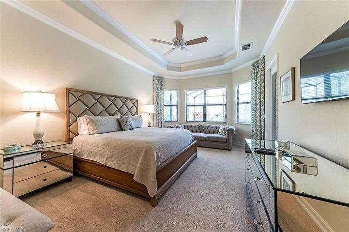 9560 Firenze Cir, Naples, Florida 34113