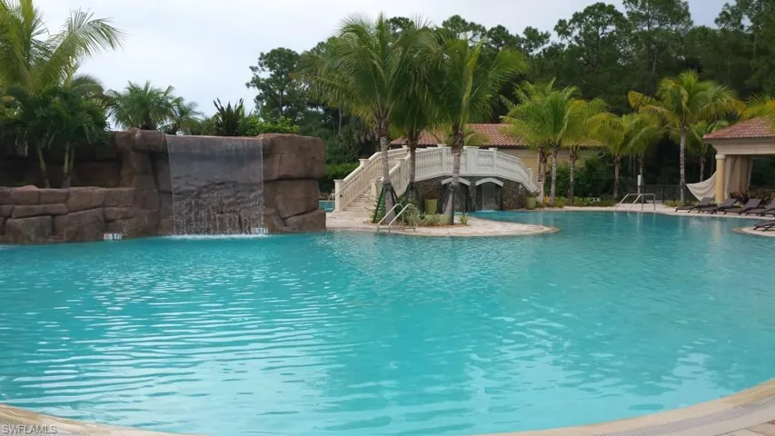 9560 Firenze Cir, Naples, Florida 34113