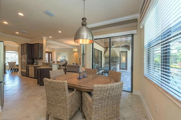 9560 Firenze Cir, Naples, Florida 34113