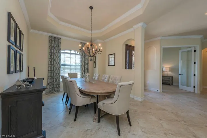 9560 Firenze Cir, Naples, Florida 34113