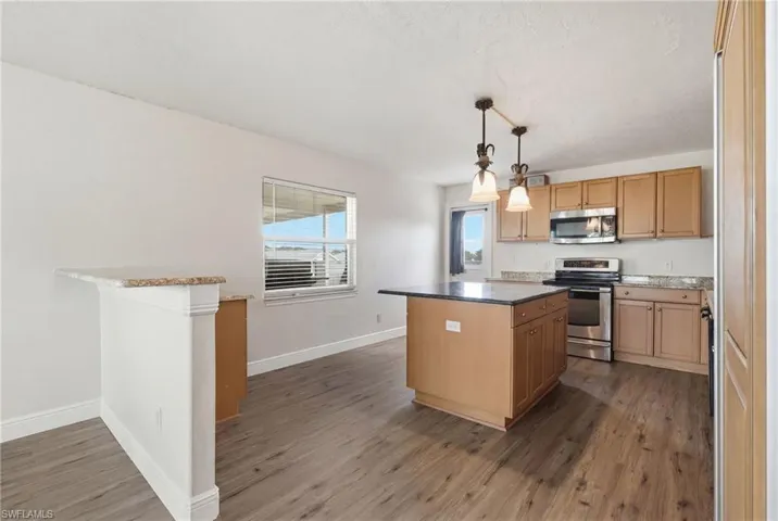 2342 Barden St, Fort Myers, Florida 33916