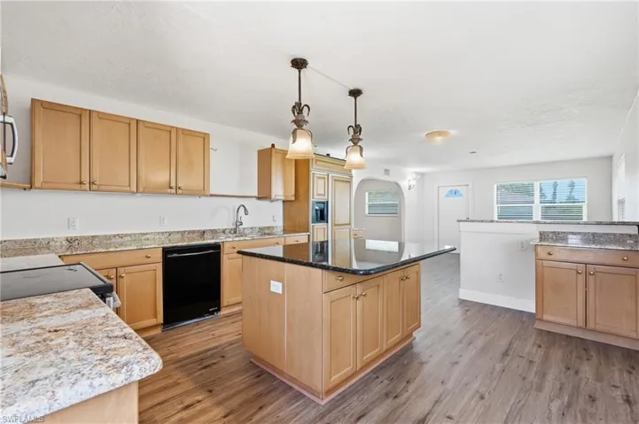 2342 Barden St, Fort Myers, Florida 33916