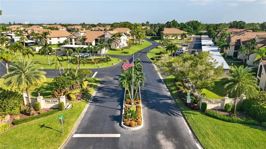 8430 Charter Club Cir 15, Fort Myers, Florida 33919
