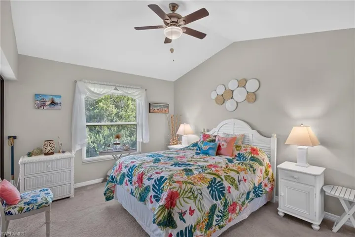 8430 Charter Club Cir 15, Fort Myers, Florida 33919