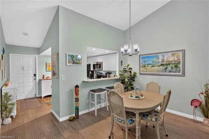 8430 Charter Club Cir 15, Fort Myers, Florida 33919