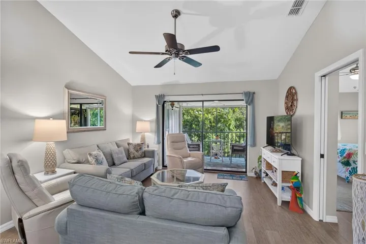 8430 Charter Club Cir 15, Fort Myers, Florida 33919