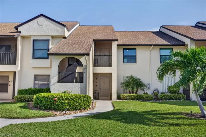 8430 Charter Club Cir 15, Fort Myers, Florida 33919