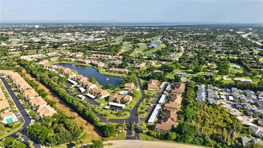 8430 Charter Club Cir 15, Fort Myers, Florida 33919