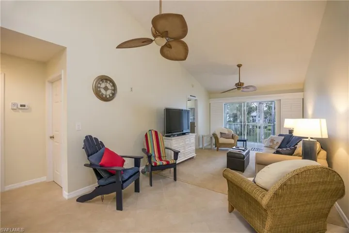 113 Wading Bird Cir W-204, Naples, Florida 34110