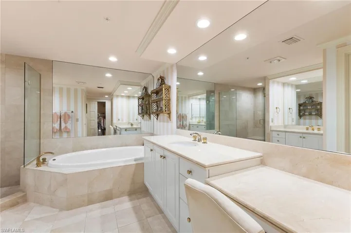 Primary bath