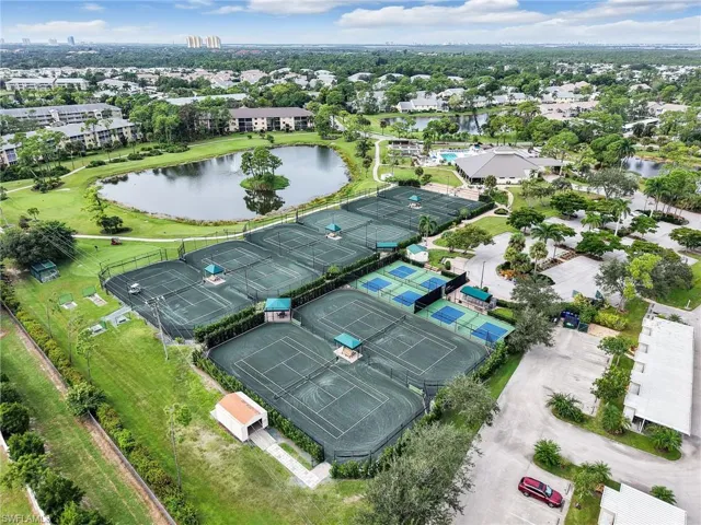Aerial View of Tennis and Pickleball Courts