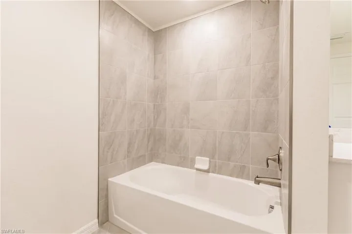 11887  Arboretum Run  DR, Fort Myers, FL 33913