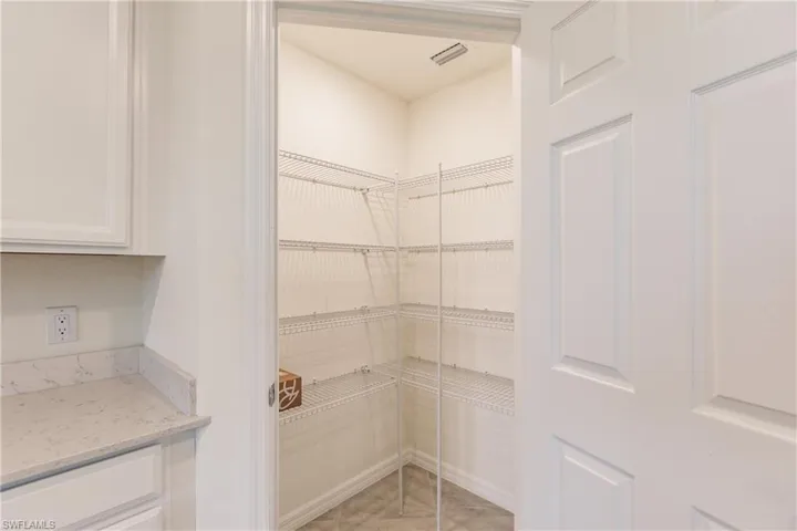 11887  Arboretum Run  DR, Fort Myers, FL 33913