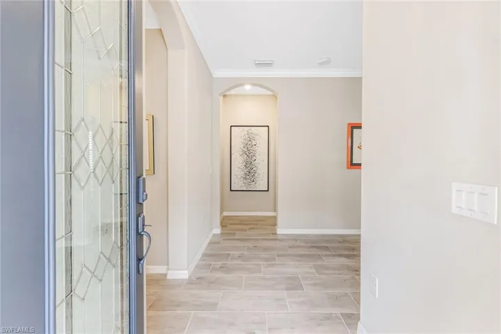 Entry to home, off of private walkway
