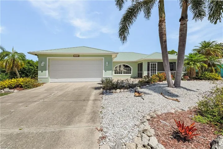 7660 Grande Pine Rd, Bokeelia, Florida 33922
