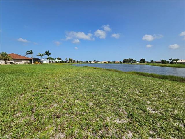 17548  Vellum  CIR, PUNTA GORDA, FL 33955