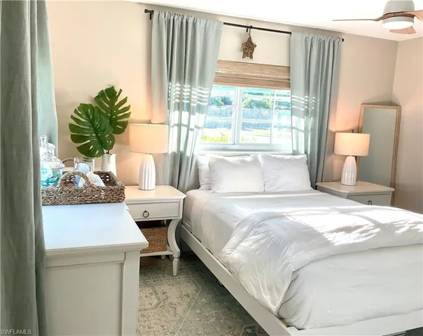 View of bedroom