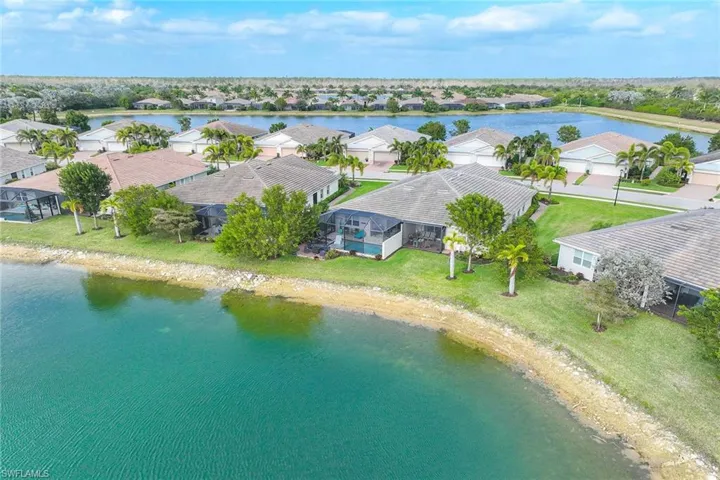 14610  Edgewater  CIR, Naples, FL 34114