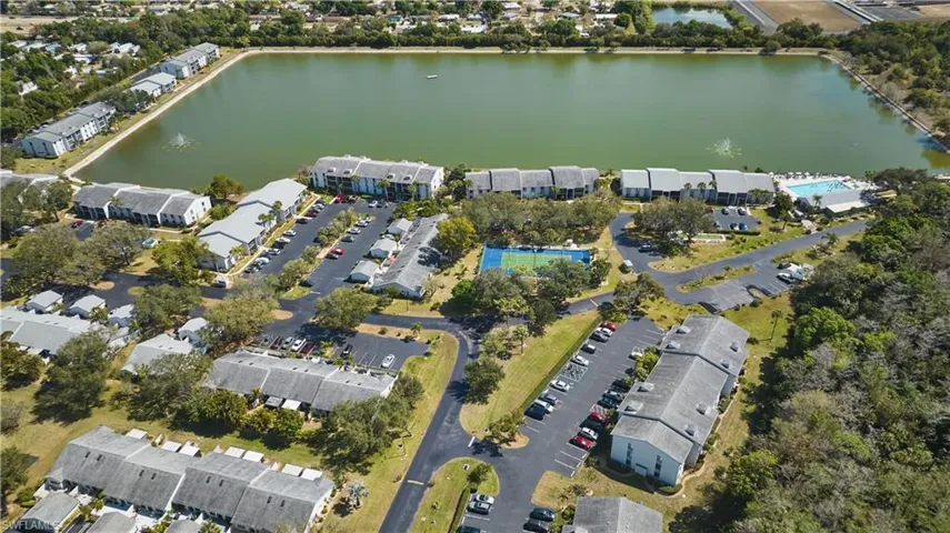 9650 Green Cypress Ln 22, Fort Myers, Florida 33905