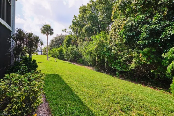 9650 Green Cypress Ln 22, Fort Myers, Florida 33905