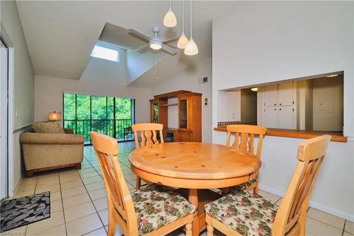 9650 Green Cypress Ln 22, Fort Myers, Florida 33905