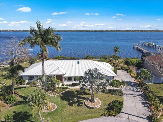 Myakka Riverfront