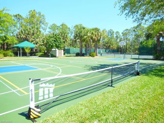 2004 Tarpon Bay Dr N 201, Naples, Florida 34119