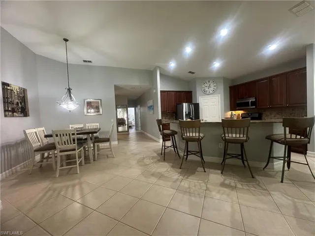 2004 Tarpon Bay Dr N 201, Naples, Florida 34119