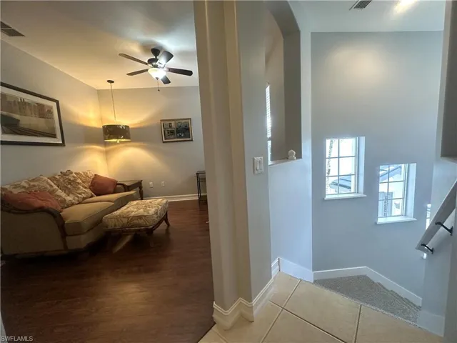 2004 Tarpon Bay Dr N 201, Naples, Florida 34119