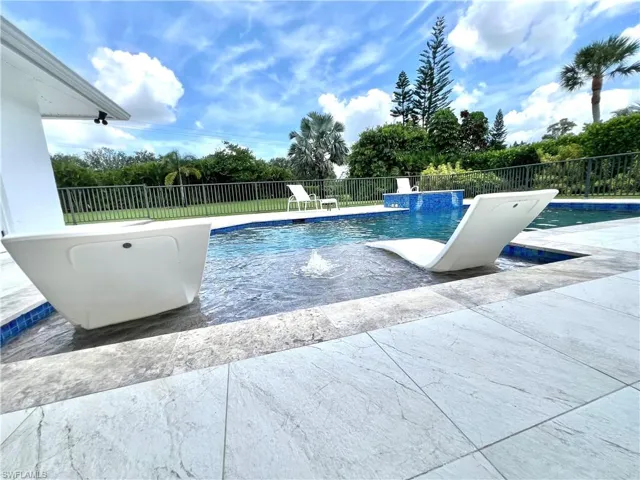 1919 Countess Ct, Naples, Florida 34110