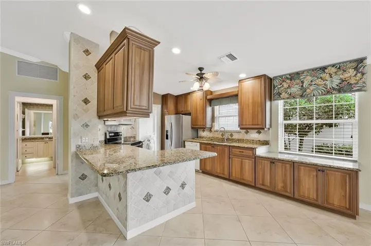 5386 Guadeloupe Way, Naples, Florida 34119