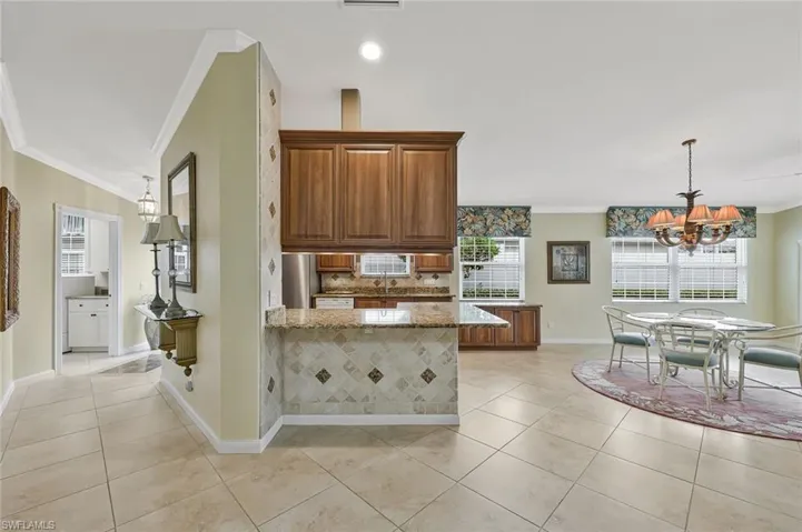 5386 Guadeloupe Way, Naples, Florida 34119