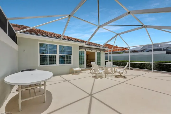 5386 Guadeloupe Way, Naples, Florida 34119