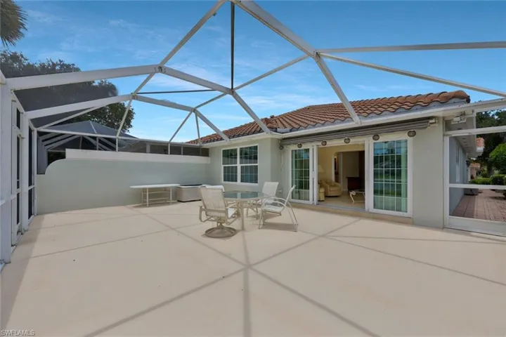 5386 Guadeloupe Way, Naples, Florida 34119